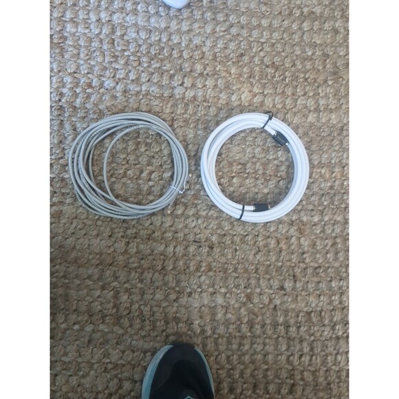 Direct TV System/Bundle Wireless Video Bridge,1 Genie Mini, 2 Remotes Cords - Picture 8 of 12